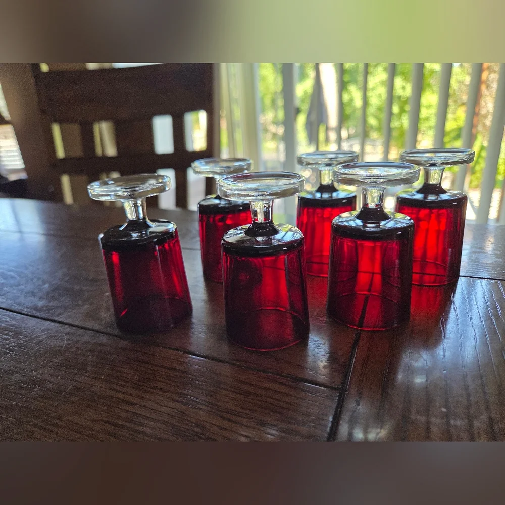 Ruby Red Clear Footed Cordial Glasses (6) Luminarc France